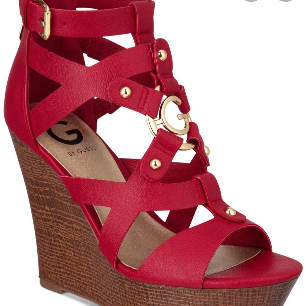 Red Guess Wedge